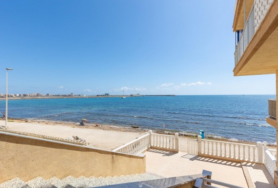 Apartment - Resale - Torrevieja - Playa de los Naufragos