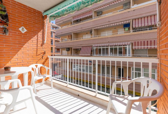 Apartment - Resale - Torrevieja - Playa del cura