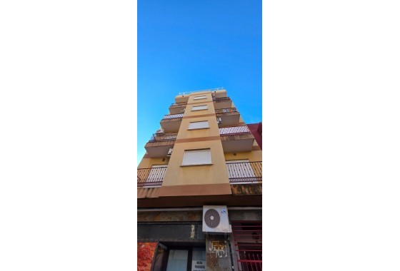 Apartment - Resale - Torrevieja - torrevieja