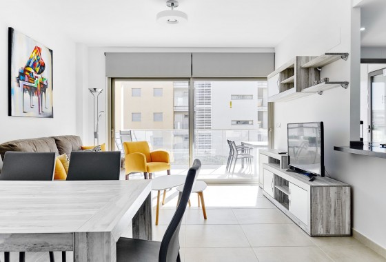 Apartment - Resale - Villamartin - 123CO-92037