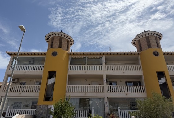 Apartment - Resale - Villamartin - Villamartin
