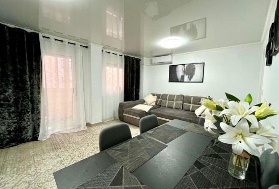 Appartement - Revente - Torrevieja - 123CO-45827