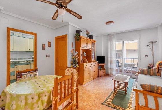 Appartement - Revente - Torrevieja - 123I-82036