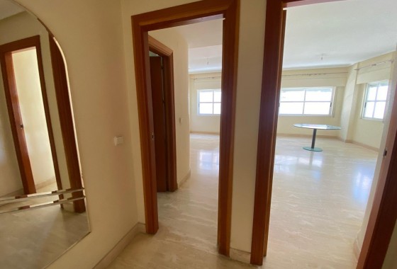 Appartement - Revente - Torrevieja - 123R-29539