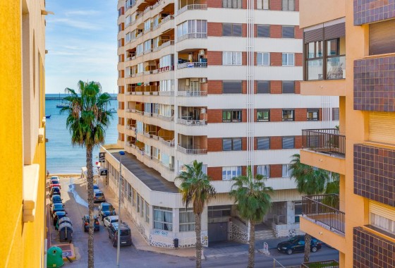 Appartement - Revente - Torrevieja - 123R-83458