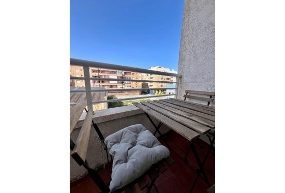 Appartement - Revente - Torrevieja - Playa de los locos