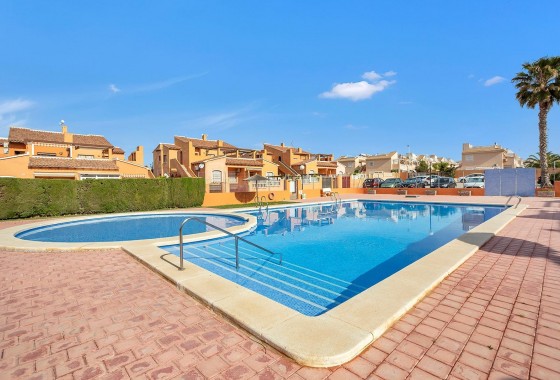 Bungalow - Resale - Torrevieja - 123I-82114