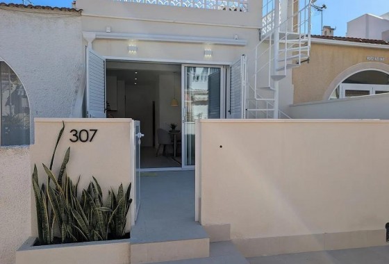 Bungalow - Resale - Torrevieja - La Siesta - El Salado - Torreta