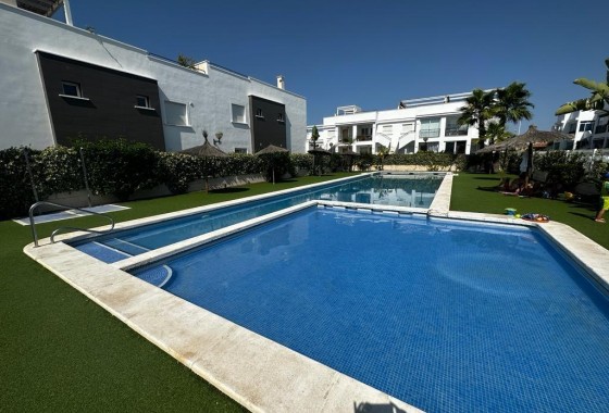 Bungalow - Resale - Torrevieja - Sector 25