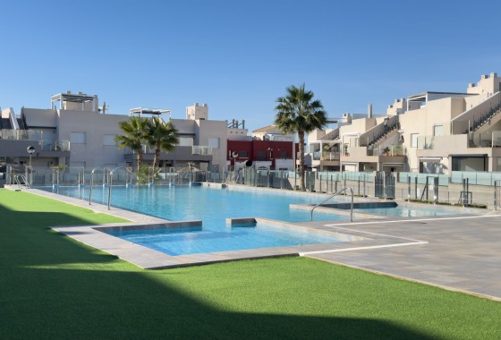 Bungalow - Segunda Mano - Torrevieja - 123L-96039