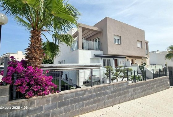 Chalet - Revente - Torrevieja - Aguas nuevas 1
