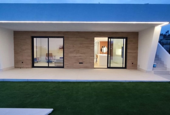 Chalet - Segunda Mano - Ciudad Quesada/Rojales - 123R-48822