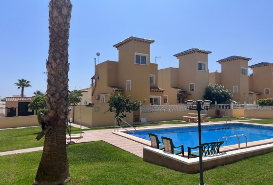 Chalet - Segunda Mano - Orihuela Costa - Villamartin