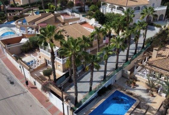 Chalet - Segunda Mano - Torrevieja - Torrevieja