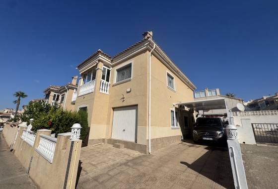 Chalet - Segunda Mano - Villamartin - Villamartin