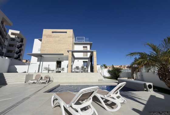 Chalet - Segunda Mano - Villamartin - Villamartin