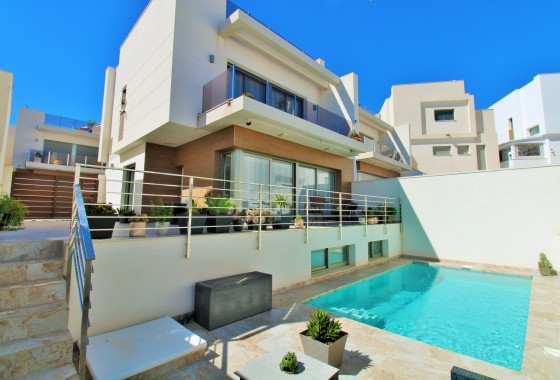 Chalet - Segunda Mano - Villamartin - Villamartin