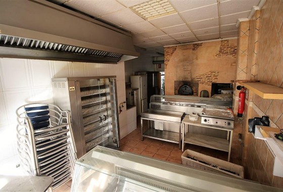 Commercial premises - Resale - Torrevieja - 123EG-91309