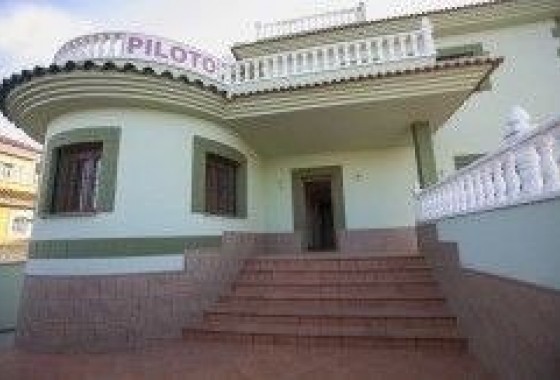 Detached Villa - New Build - Torrevieja - 123N-50095