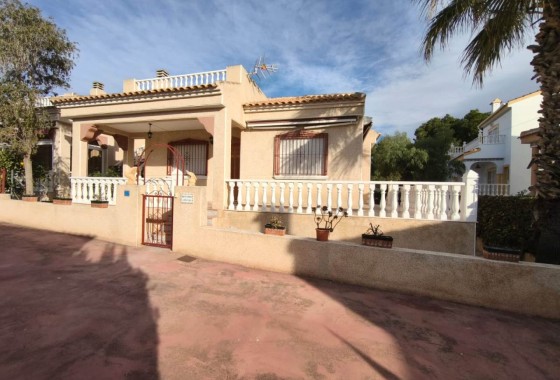 Detached Villa - Resale - Algorfa - Algorfa