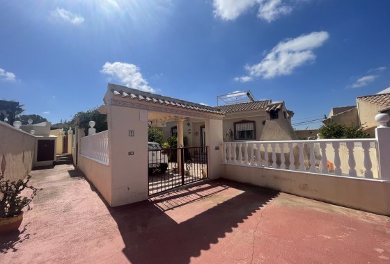 Detached Villa - Resale - Algorfa - Algorfa