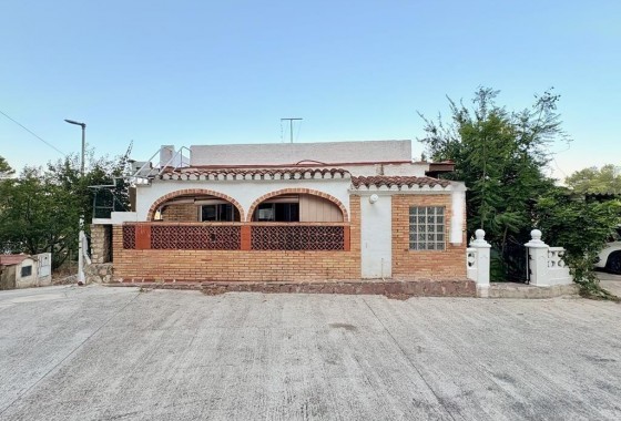 Detached Villa - Resale - Gandia - Urbanizaciones