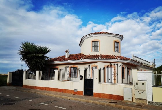 Detached Villa - Resale - Los Alcázares - Town