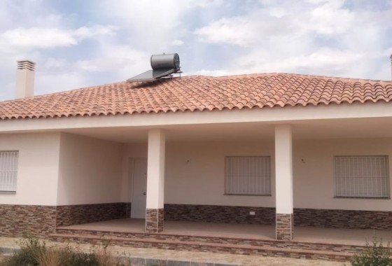 Detached Villa - Resale - Macisvenda - Macisvenda