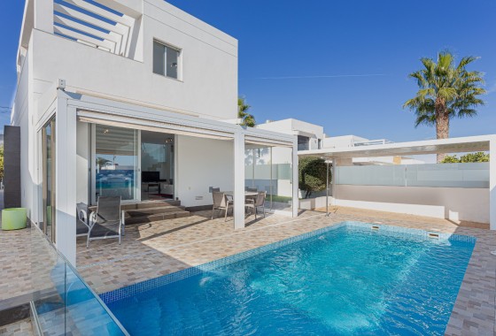 Detached Villa - Resale - Orihuela Costa - Costa Blanca