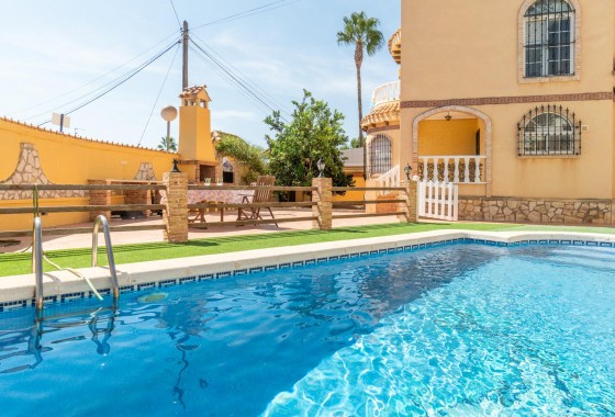 Detached Villa - Resale - Orihuela Costa - La Florida