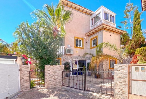 Detached Villa - Resale - Orihuela Costa - La Zenia