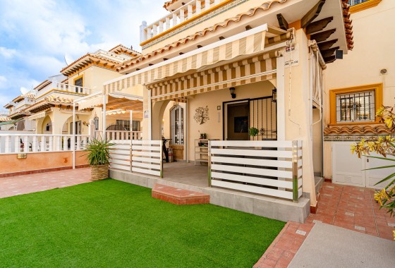 Detached Villa - Resale - Orihuela Costa - Lomas de Cabo Roig