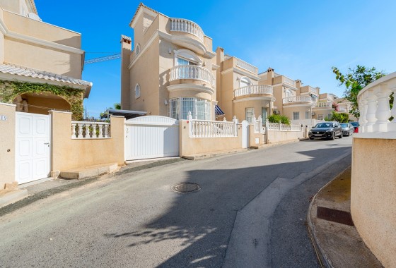 Detached Villa - Resale - Orihuela Costa - Los Altos