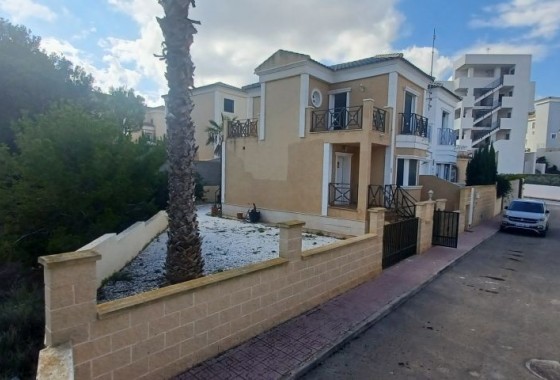 Detached Villa - Resale - Orihuela Costa - Orihuela