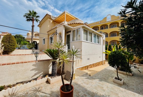 Detached Villa - Resale - Orihuela Costa - Urbanización Blue Lagoon y T-2 Filipinas Oeste