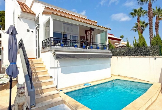 Detached Villa - Resale - Orihuela Costa - Villamartín