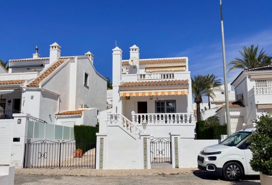 Detached Villa - Resale - Orihuela Costa - Villamartin