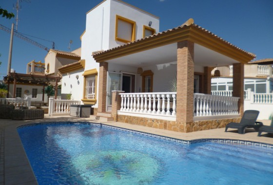 Detached Villa - Resale - Pilar de la Horadada - Costa Blanca