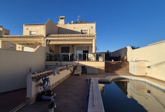 Detached Villa - Resale - Torrevieja - Aguas nuevas 2