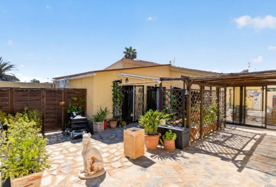 Detached Villa - Resale - Torrevieja - Costa Blanca