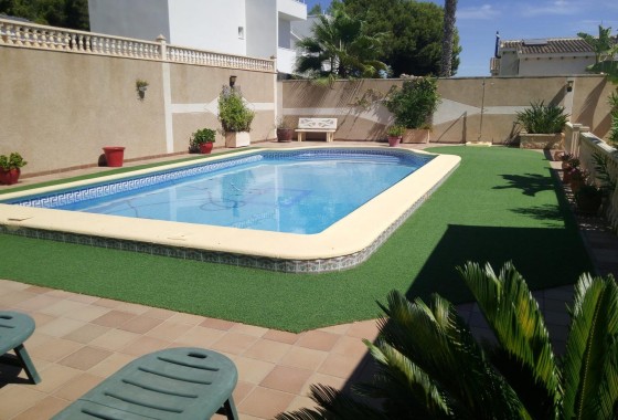 Detached Villa - Resale - Torrevieja - Eliseos playa