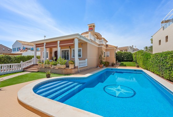 Detached Villa - Resale - Torrevieja - La Mata