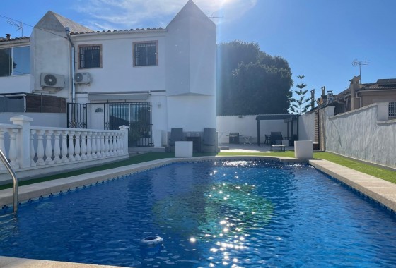 Detached Villa - Resale - Torrevieja - Los Balcones - Los Altos del Edén