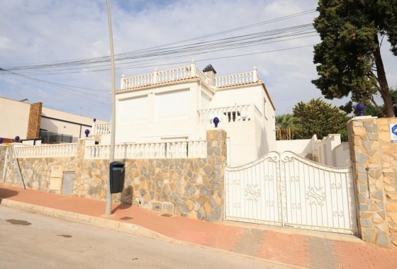 Detached Villa - Resale - Torrevieja - Los Balcones - Los Altos del Edén