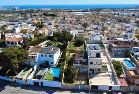 Detached Villa - Resale - Torrevieja - Los balcones