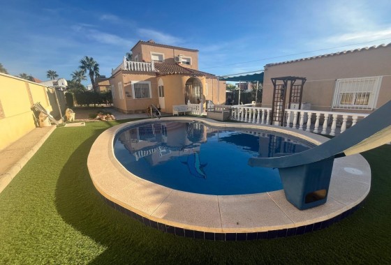 Detached Villa - Resale - Torrevieja - San luis