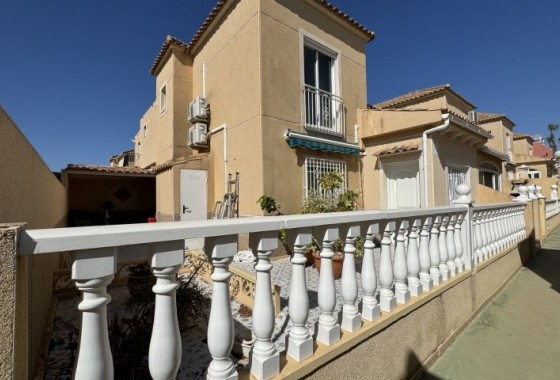 Detached Villa - Resale - Torrevieja - Torrevieja