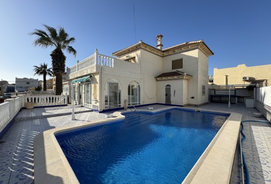 Detached Villa - Resale - Villamartin - Villamartin