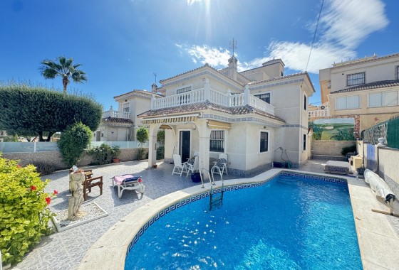 Detached Villa - Resale - Villamartin - Villamartin