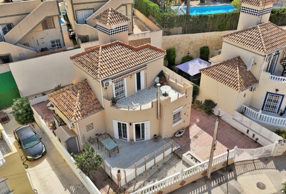 Detached Villa - Resale - Villamartin - Villamartin